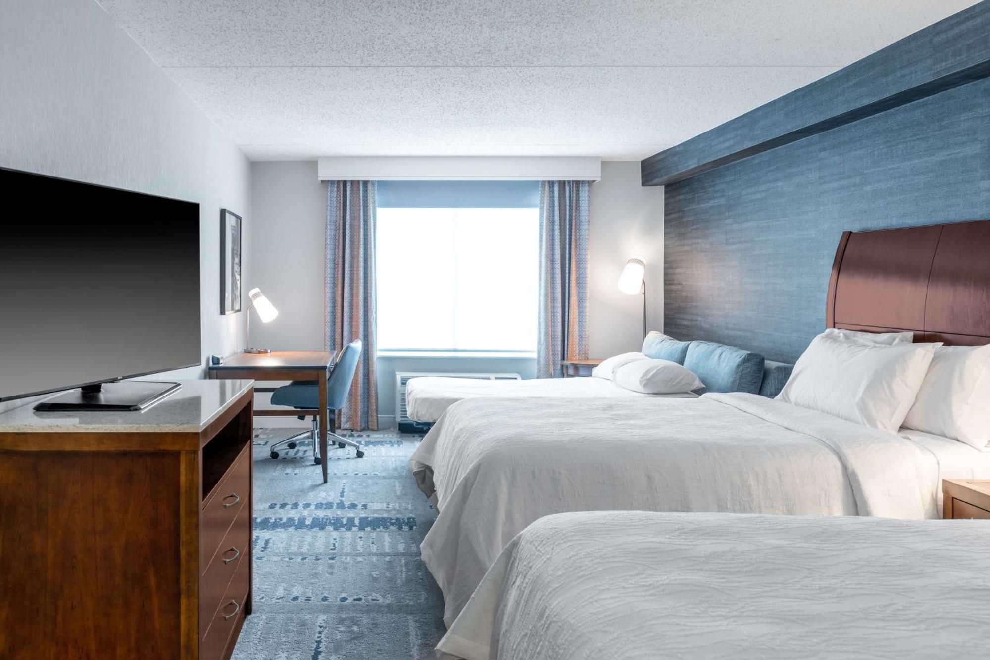 Hilton Garden Inn Arlington/Courthouse Plaza Exterior photo